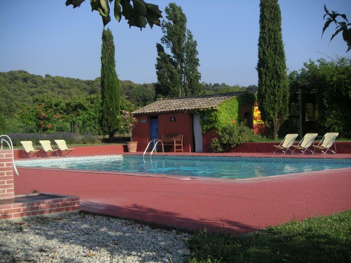Les Piegonnaises - 2 Roulottes Villa Dış mekan fotoğraf